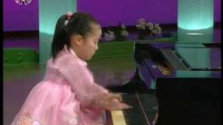 Piano Pak Su Yang  quotRainbowStriped Jacketquot DPRK Music [upl. by Stannwood203]