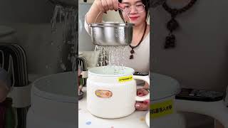 Make lowstarch rice porridge soup steam and cook This electric cooker is all onetouch oper [upl. by Tratner]