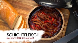 Schweinenacken Zwiebeln und Paprika in leckerer BBQ Soße  ein köstliches Schichtfleisch Rezept [upl. by Akram]