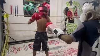 Gómez Palacio Durango ROUND 13 BOXING CLUB Rabelo VS Panchito sparring [upl. by Mita]