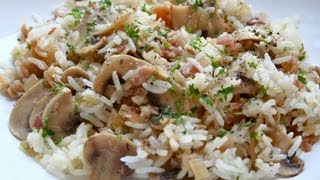 Arroz con champiñones y bacon [upl. by Refiffej]