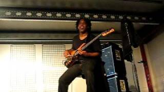 Victor Wooten bass clinic  wrong notesmust see part 67 [upl. by Chantal]