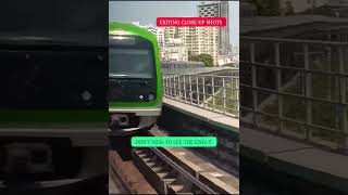 metro 2 METRO🚆TRAIN CROSSING🤔 EXITING CLOSE UP VIEWSSHOTS 🤔 WATCH WITH FULL VOLUME TILL THE END [upl. by Slaohcin]