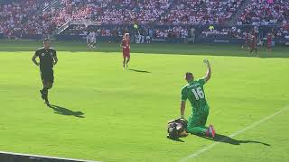 REFEREE COLLAPSES  COPA AMERICA  Canada v Peru  viewer discretion advsed [upl. by Tehcac]