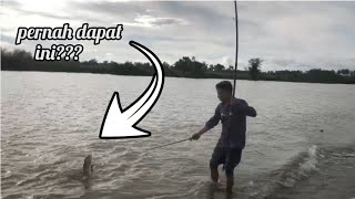 Mitos atau fakta kalau ini yang makan umpan ga dapat ikan  Mancing pinggiran  muaro anai [upl. by Adlanor]