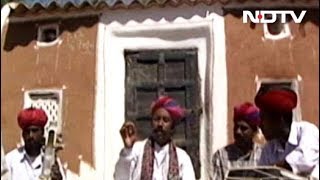 Art Matters Lives Of The Mangniyars  Musicians Of The Thar Desert [upl. by Docilu]