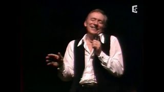 Yves Montand  Létrangère de Louis Aragon  Live HQ STEREO 1981 [upl. by Kati]