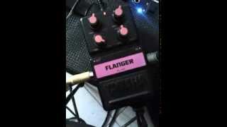 Pedal flanger Yamaha FL100 [upl. by Steffin159]