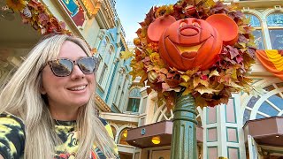 Magic Kingdom Last Fall Visit of 2023 Low Crowds Rides Snacks Sunsets amp Mickey Pumpkins [upl. by Evie]