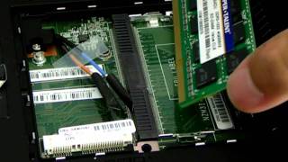 HD Installing RAM on a Lenovo Thinkpad T420 Guide T410 T400 [upl. by Tella]