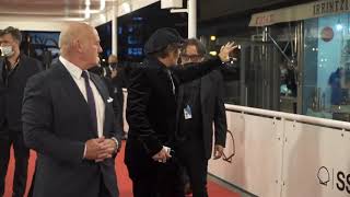 Johnny Depp llegando al premio Donostia 2021 [upl. by Iffar39]