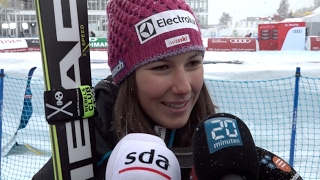 Schweizer Doppelsieg So freuen sich Wendy Holdener und Michelle Gisin  WM  St Moritz  2017 [upl. by Yauqaj]