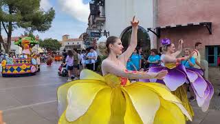 End Of Day Parade At PortAventura World [upl. by Aible]