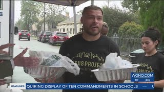 Saints player Tyrann Mathieu giving away over 300 turkeys for Thanksgiving [upl. by Osbert]