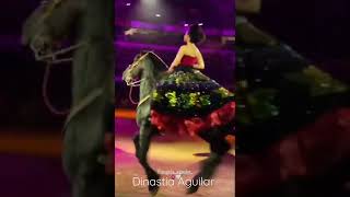 Angela Aguilar en jaripeo sin fronteras SLP 2022 [upl. by Guinna]