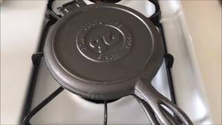 Best Cast Iron and Cast Aluminum Waffle Makers Review [upl. by Holder]