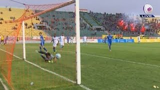 هدف رائع من لاعب القوة الجوية أسامة علي في مرمى نفط الجنوب  الدوري العراقي الممتاز 201617 [upl. by Nylkaj]