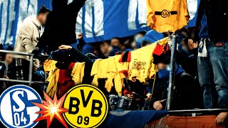 Gezogene Sturmhauben provokante Spruchbänder amp Sticheleien Schalke  Dortmund [upl. by Stokes564]