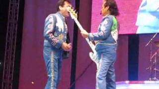 Los Tigres del Norte quotLIBRO DE RECUERDOSquot [upl. by Ithaman8]