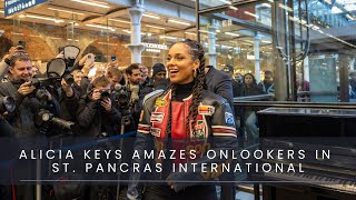 Alicia Keys Amazes Onlookers at St Pancras International [upl. by Ybbor]