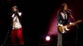 Red Hot Chili Peppers  The Zephyr Song Live 06 [upl. by Keithley]