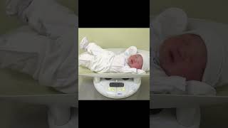 fetus kicks  birth Birthvlog partonormal baby homebirthvlog shots newborn labor [upl. by Balac]