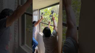 Instalando una ventana de aluminio acompáñame ventana instalacion aluminio diaadia trabajo [upl. by Hercules583]