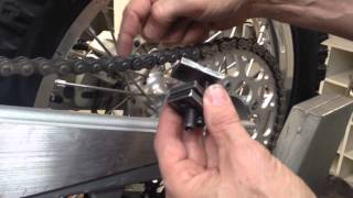 Howto Install a Chain Master Link [upl. by Jeffries15]