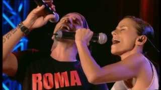 Eros Ramazzotti e Antonella Bucci  Amarti è limmenso per me Eros Roma Live [upl. by Rimaa]