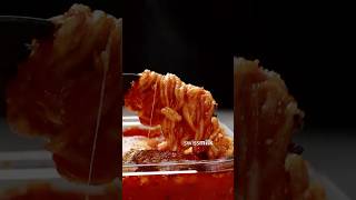 Shorts  Inspiration de recettes  Lasagnes ramen  Swissmilk 2024 [upl. by Al]