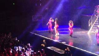 Nicki Minaj Superbass live Nimes France 2015 HD [upl. by Thackeray]