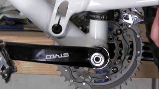 How to install an external bearing crank set on a bicycle [upl. by Dahs619]