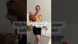 Mythos Baby müssen jeden Tag gebadet werden 🛀 [upl. by Kassaraba]