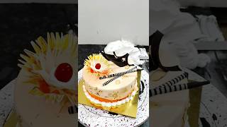 Rabdi Crush Cake Design Birthday Cake cakedesign shorts short youtube ytshorts food cakeart [upl. by Sredna]