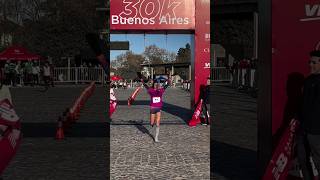 Chiara Mainetti gana los 30k de New Balance BS AS run running fitgirl atleta atletismo [upl. by Dalli]