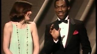 ET The ExtraTerrestrial Wins Visual Effects 1983 Oscars [upl. by Malek]