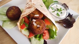 Falafel receta vegana definitiva con salsa de yogurt [upl. by Aneehc]