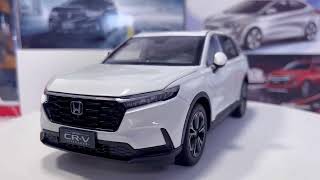 Unboxing of 118 Scale 2023 Honda CRV SUV Diecast Model in White [upl. by Tibbetts]