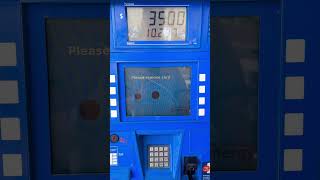 Wie kann man in den USA Tanken tankstelle usa [upl. by Domini822]