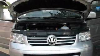 INTERIÉR Volkswagen Multivan T5 Comfortline edice CRUIZE 25 TDi ID7823 wwwmalovanycz [upl. by Ellehsat649]