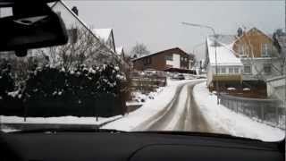 BMW E46 325ti Compact BMW gegen 15 Steigung bei Schnee [upl. by Ainival]