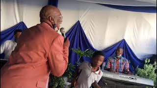 Eugene Plaatjies On Piano  Pinkster Liefde Red My Met Modi Louw [upl. by Bellda]