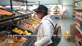 Inflation  de plus en plus de Français dans les magasins de déstockage  Reportage 23052022 [upl. by Bullen]