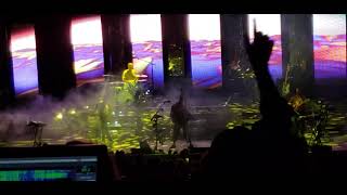 Young the Giant  Amerika  Live in San Diego  Aug 9 2019 [upl. by Alyce]