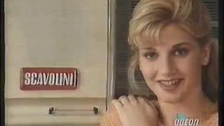 Spot Cucina Scavolini con Lorella Cuccarini 1988 [upl. by Adnal]