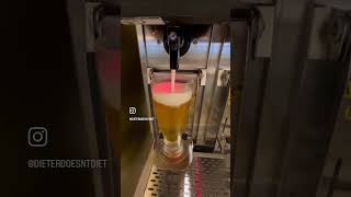 Automatic draft beer machine at JAL First Class Lounge dieterdoesntdiet travel food japan [upl. by Morganstein]