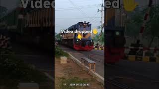 Banalata Titumir Madhumati Express passing rajshahi httpsyoutubebgnDHtkRcpcsiiSL85w5HAkdlUWZz [upl. by Willy325]