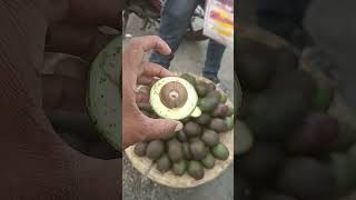 Avocado pear fruit🍍🍎🍓🍇🍍🍎🍓🍇on road selling man youtube shortclips trend food foodie shortvideo [upl. by Ultan]