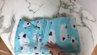 How to fold sleeping pajamas 부피큰 수면바지 접는 법 [upl. by Victorine291]