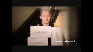 Pubblicità  Spot Zalando  Urlo collettivo [upl. by Zetnom]